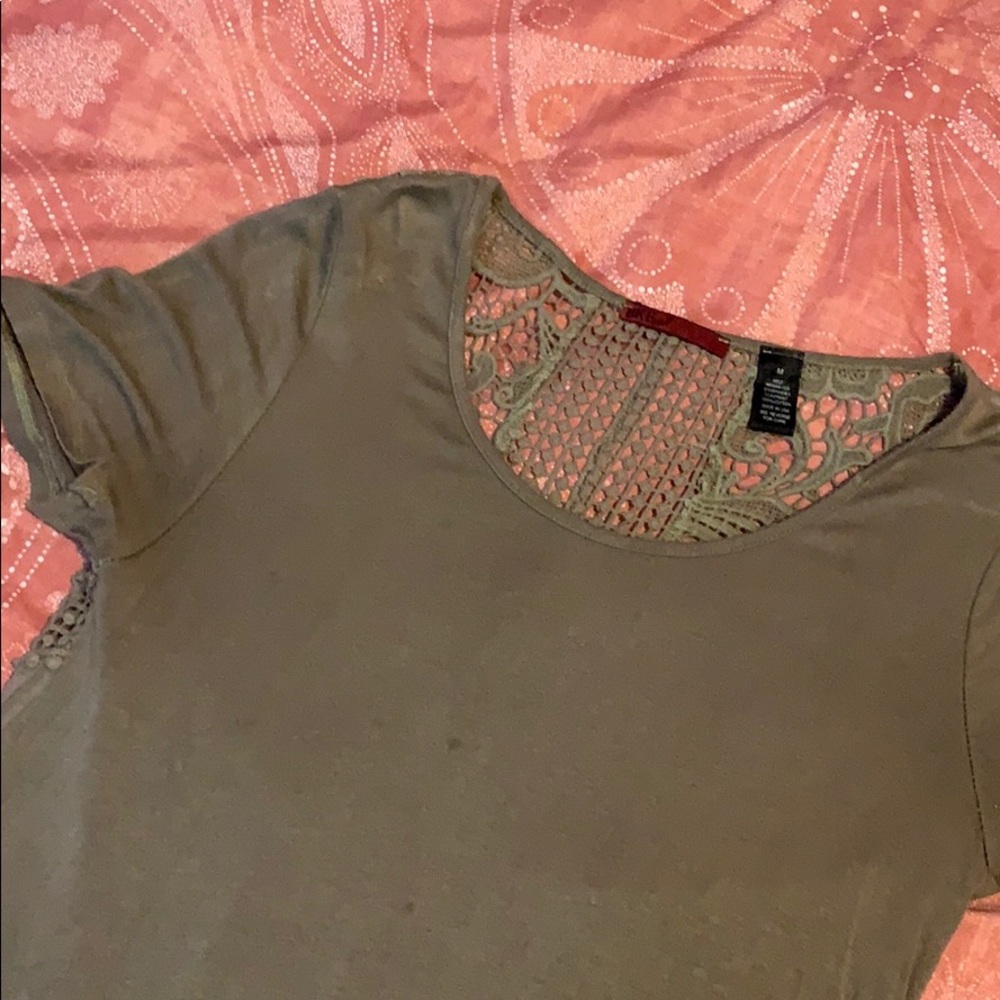 BKE Red olive short sleeve💚